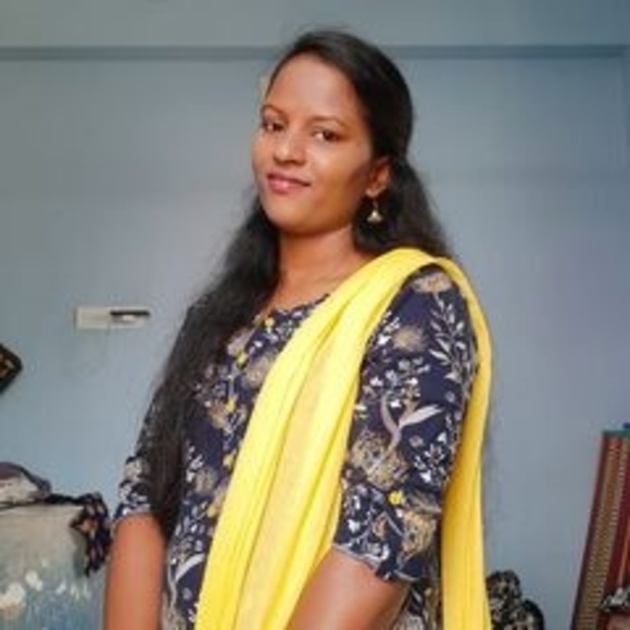 Meet your Posher, Deepa - Picture 1 of 1